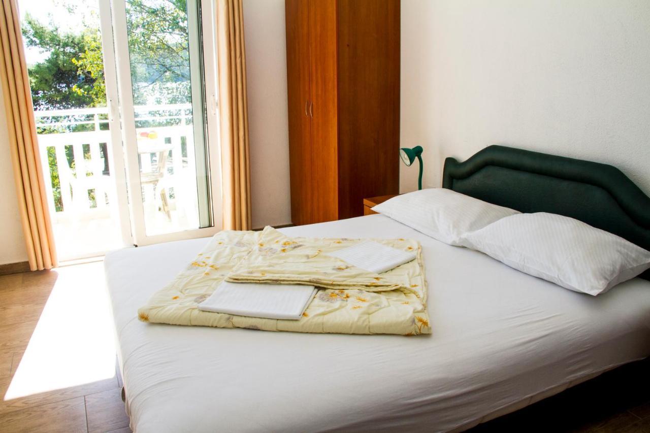 Apartment Galija *