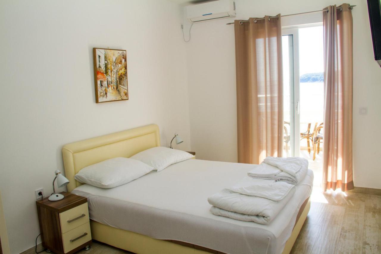 Galija * Budva